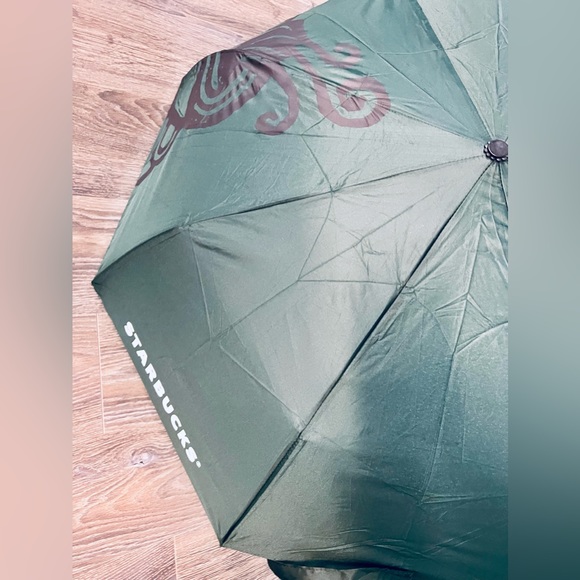 Starbucks Automatic Umbrella - Picture 3 of 5